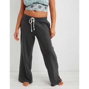 AERIE LOW RISE PINTUCK SKATER PANT